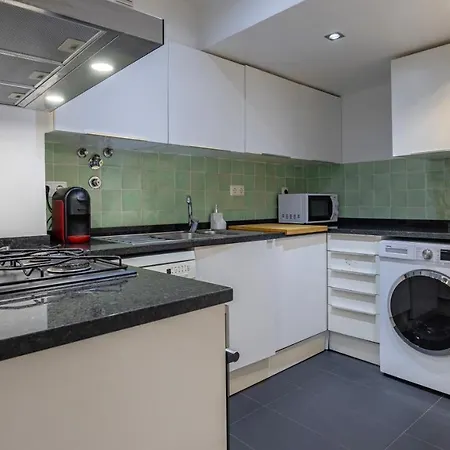 Διαμέρισμα Fancy Duplex W/ Patio By Lovelystay Lisboa